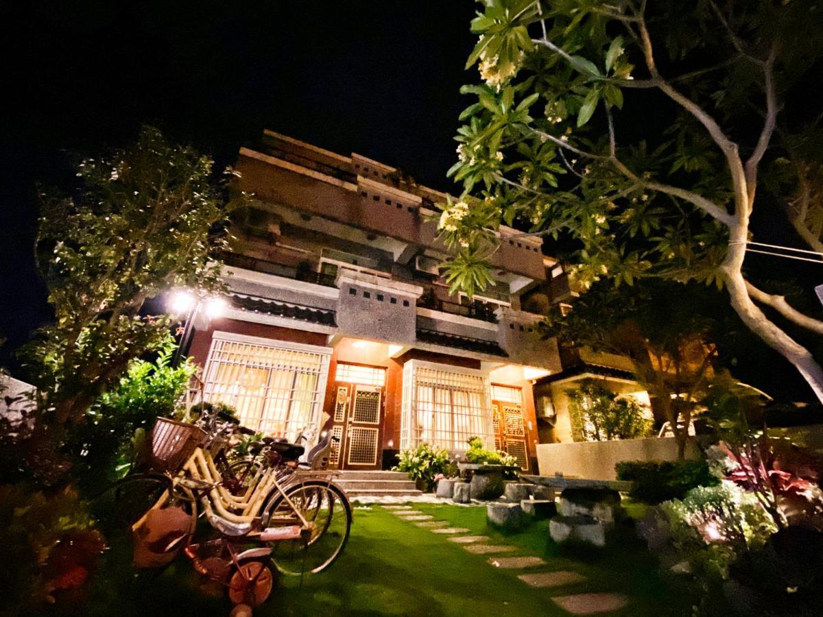 Moon Villa B&B T'ai-tung エクステリア 写真
