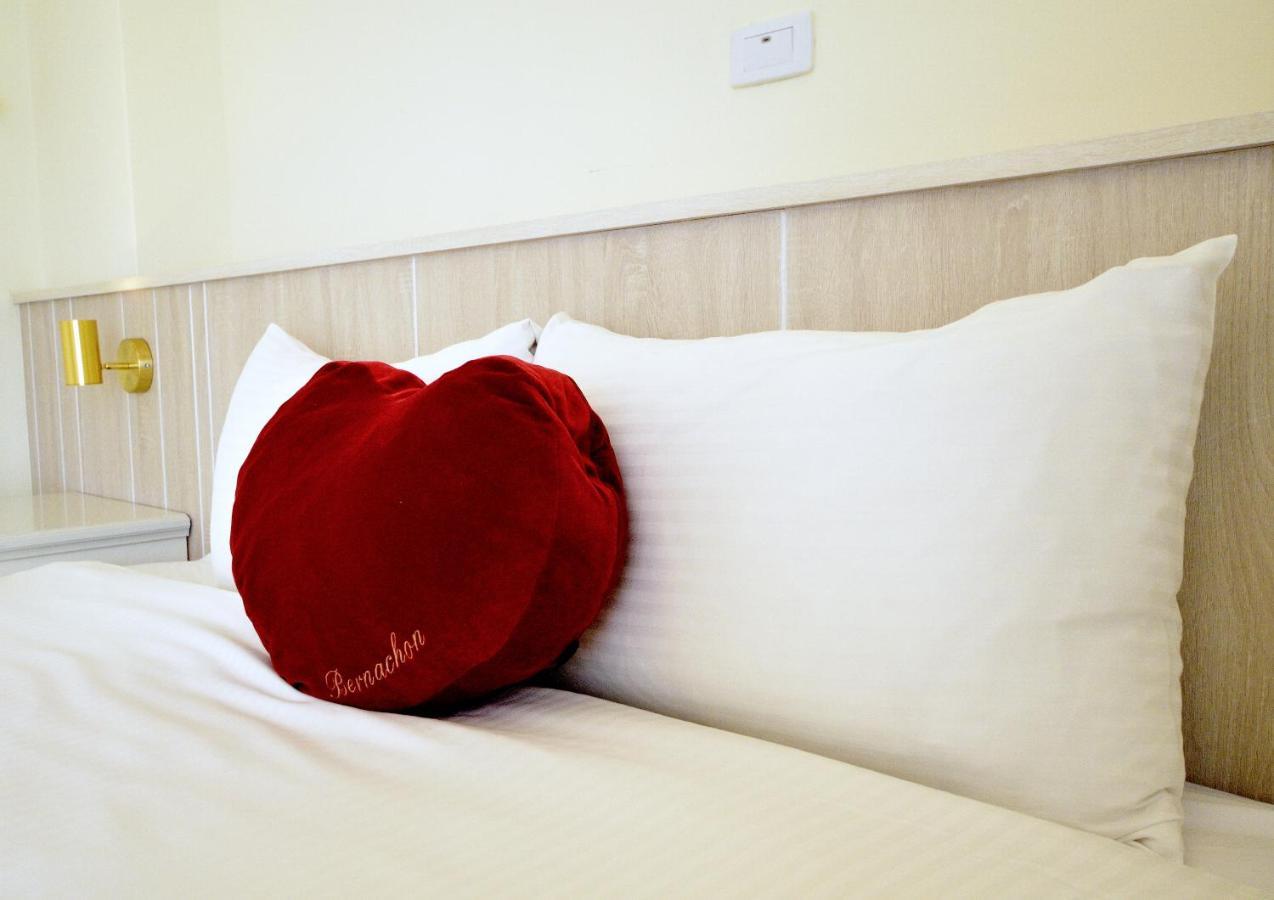 Moon Villa B&B T'ai-tung エクステリア 写真