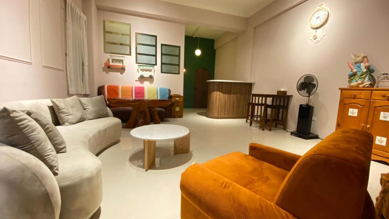 Moon Villa B&B T'ai-tung エクステリア 写真